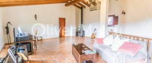 CASA EN ESPORLAS CON VISTAS ESPECTACULARES