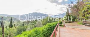 CASA EN ESPORLAS CON VISTAS ESPECTACULARES